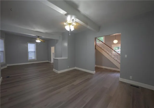 2nd image of 615 W 6th St, Coffeyville, KS 67337 | MLS# 2628296