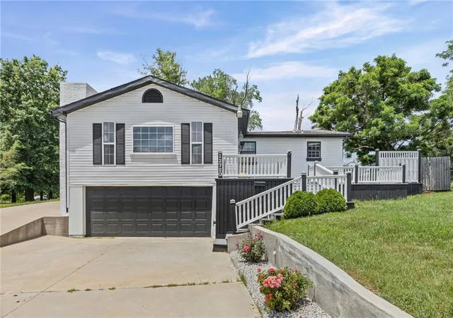 Photo 1 of Single family home for sale at 12720 W 55th Terrace, Shawnee, KS 66216 | MLS# 2628310 | Listing updated on 2026-09-19