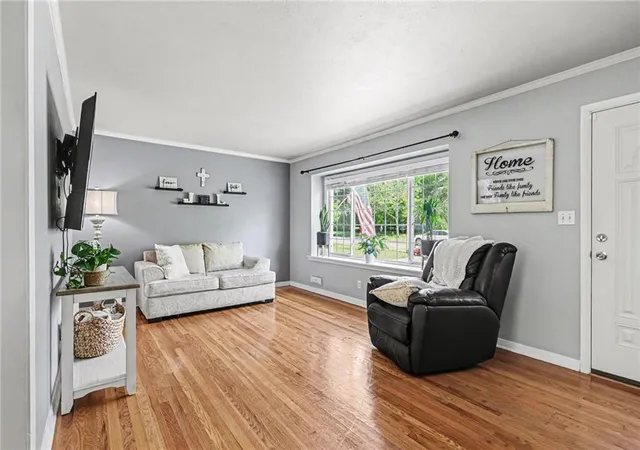 Photo 3 of Sale Pending at 7207 W 71st Terrace, Overland Park, KS 66204 | MLS# 2628315 | Listing updated on 2026-07-01