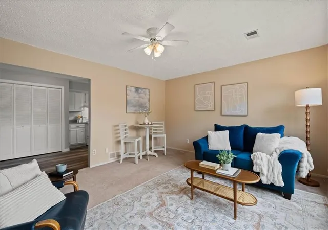 Photo 2 of Sale Pending at 1434 Nw 64th Terrace, Kansas City, MO 64118 | MLS# 2628329 | Listing updated on 2026-09-01
