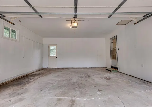 Homes for sale in Garnett, KS | 311 Jackson Ave, Garnett, KS 66032 | MLS# 2628354
