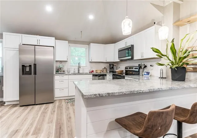 1st image of 6033 Edith Ave, Kansas City, KS 66104 | MLS# 2628359