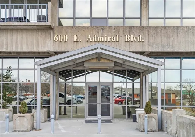 3rd image of 600 E Admiral Blvd #408, Kansas City, MO 64106 | MLS# 2628367