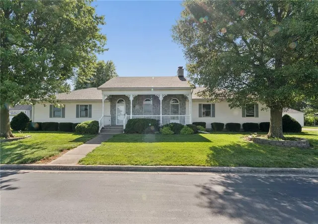 Homes for sale in Alma, MO | 209 N Mitchell St, Alma, MO 64001 | MLS# 2628374