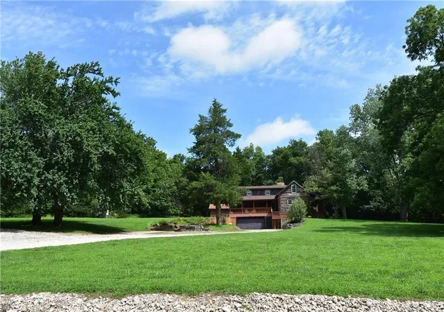 Homes for sale in Osawatomie, KS | 33380 W 399 St, Osawatomie, KS 66064 | MLS# 2628389