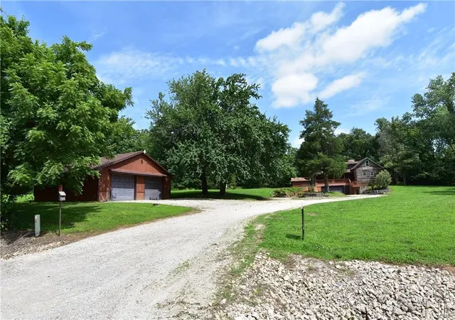 Homes for sale in Osawatomie, KS | 33380 W 399 St, Osawatomie, KS 66064 | MLS# 2628389