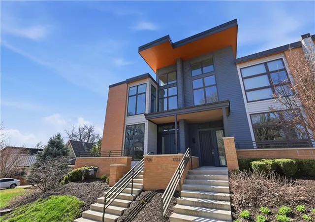1st image of 1724 Madison Ave, Kansas City, MO 64108 | MLS# 2628395