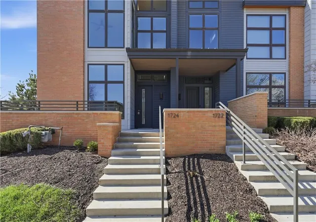 4th image of 1724 Madison Ave, Kansas City, MO 64108 | MLS# 2628395