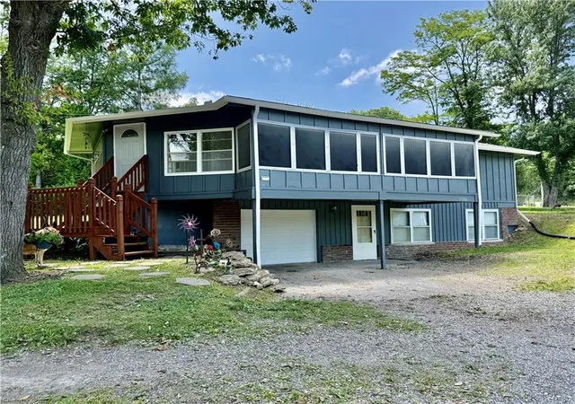 Homes for sale in Excelsior Springs, MO | 14990 Lakeside Dr, Excelsior Springs, MO 64024 | MLS# 2628398