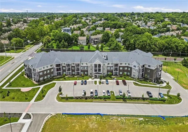 Homes for sale in Overland Park, KS | 7800 W 123rd St #116, Overland Park, KS 66213 | MLS# 2628416