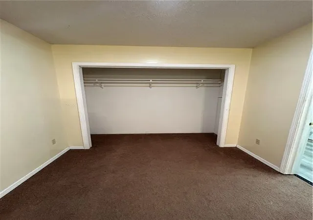 Homes for sale in Pittsburg, KS | 2012 S Locust St, Pittsburg, KS 66762 | MLS# 2628428