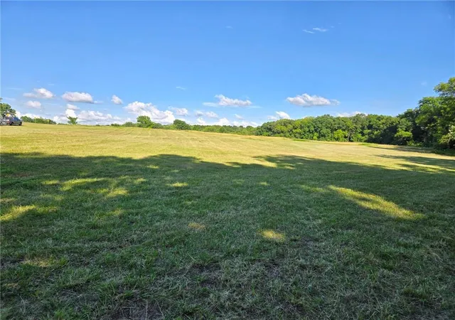 Homes for sale in Lathrop, MO | 8787 Se V Hwy, Lathrop, MO 64465 | MLS# 2628445