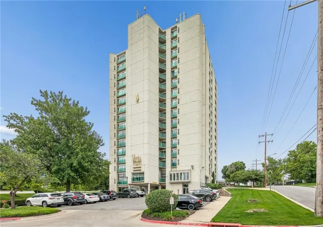 1st image of 3838 Rainbow Blvd #1003, Kansas, KS 66103 | MLS# 2628457