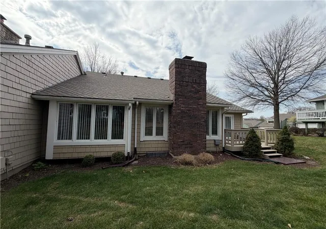Homes for sale in Kansas City, MO | 4 W 127Th St, Kansas City, MO 64145 | MLS# 2628473