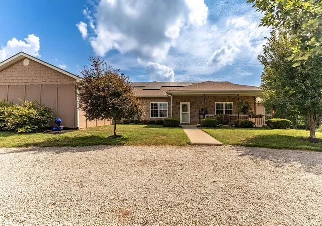 Photo 3 of Single family home for sale at 8409 Nw County Rd 6002, Amoret, MO 64722 | MLS# 2628507 | Listing updated on 2026-07-28