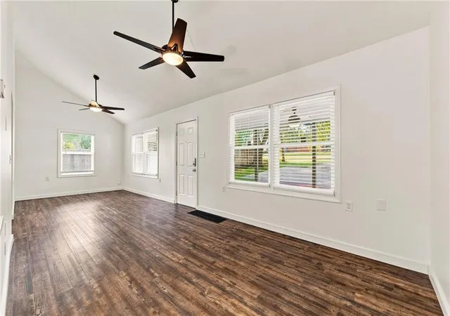 1st image of 5529 Outlook St, Mission, KS 66202 | MLS# 2628512