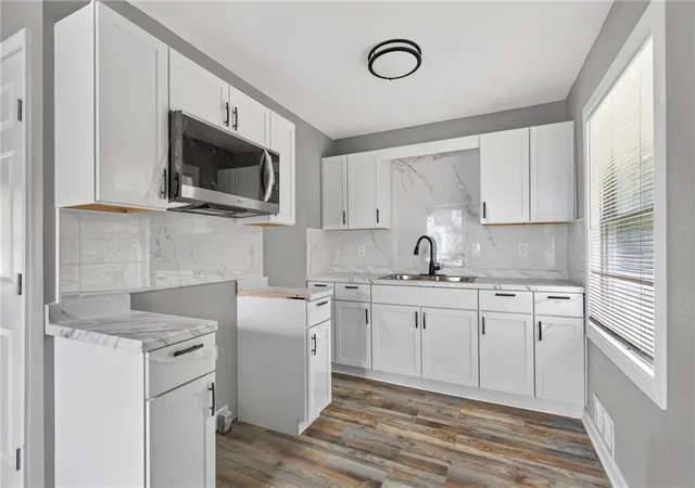 Photo 2 of Sale Pending at 4538 Jackson Ave, Kansas City, MO 64130 | MLS# 2628517 | Listing updated on 2026-07-22