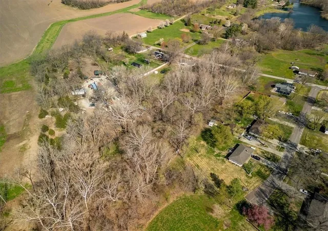 4th image of Chickadee Ct, Agency, MO 64401 | MLS# 2628526