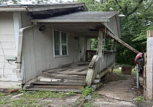 Homes for sale in Kansas City, KS | 3922 Delavan Ave, Kansas City, KS 66104 | MLS# 2628545