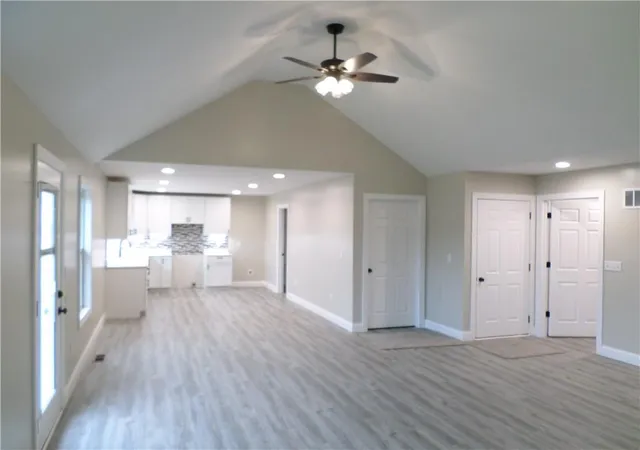 3rd image of 210 S Park St, Troy, KS 66087 | MLS# 2628549