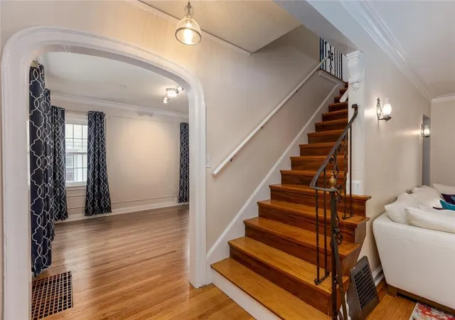 Photo 4 of Single family home for sale at 4349 Wyoming St, Kansas City, MO 64111 | MLS# 2628552 | Listing updated on 2026-08-31