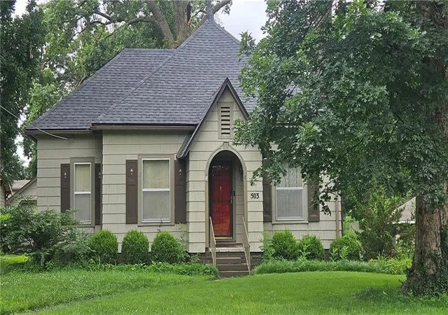 Homes for sale in Pittsburg, KS | 503 W Jefferson St, Pittsburg, KS 66762 | MLS# 2628575