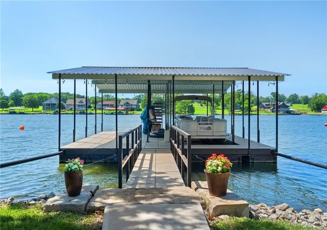 Homes for sale in Gallatin, MO | 588 Lake Viking Ter, Gallatin, MO 64640 | MLS# 2628590