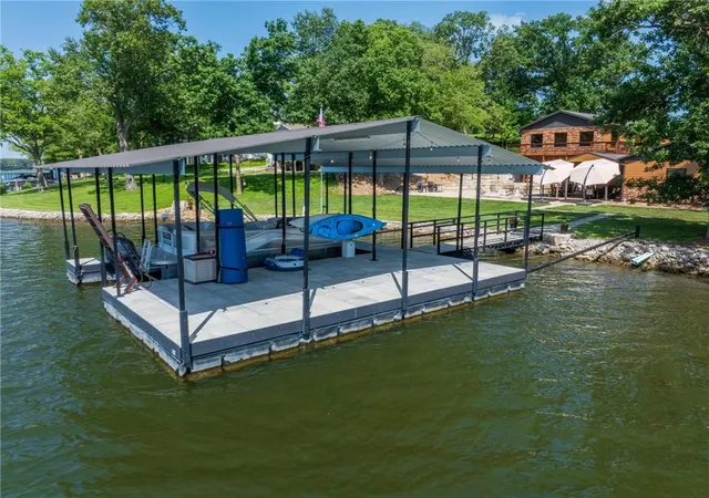 Homes for sale in Gallatin, MO | 588 Lake Viking Ter, Gallatin, MO 64640 | MLS# 2628590