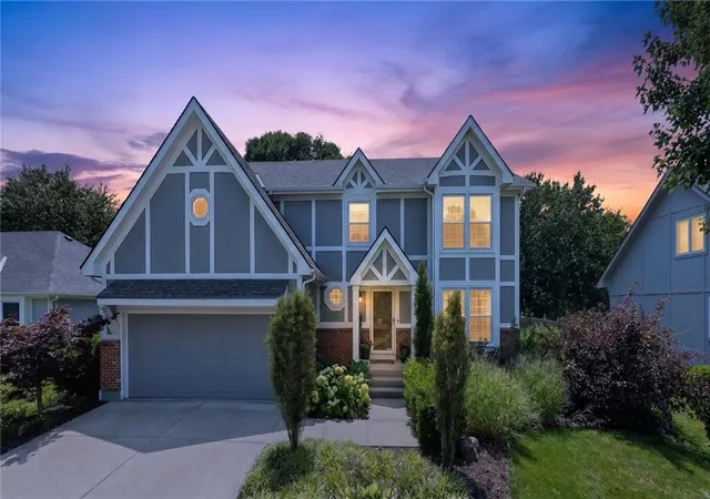 1st image of 22413 W 53 St, Shawnee, KS 66226 | MLS# 2628591