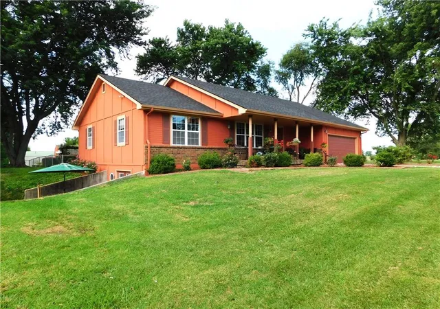 Homes for sale in Holden, MO | 1250 Nw 450 Rd, Holden, MO 64040 | MLS# 2628594