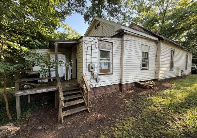 Homes for sale in Carrollton, MO | 209 S Hale St, Carrollton, MO 64633 | MLS# 2628608