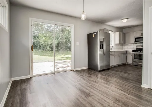 3rd image of 151 Cornell Ave, Bonner Springs, KS 66012 | MLS# 2628633