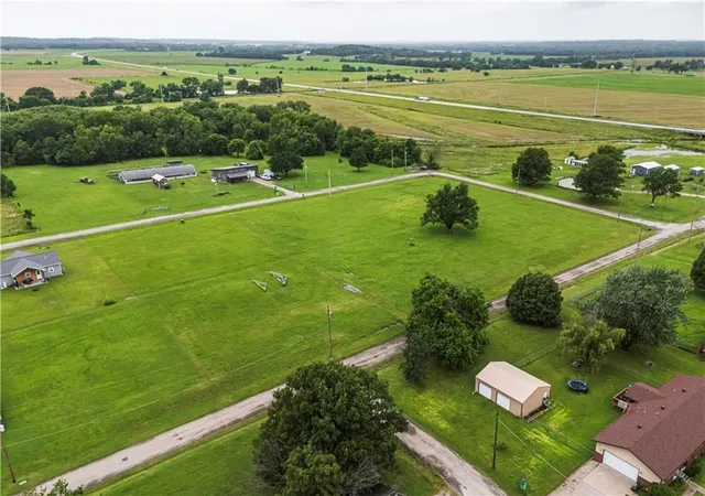 4th image of 000 Park St, Cherryvale, KS 67335 | MLS# 2628645