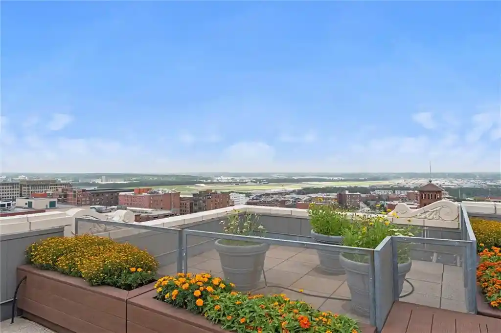 Listing Photo 44 - Condo for sale in 21 Ten Lofts located at 21 W 10Th St, Kansas, MO 64105 - Unit #5C