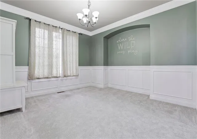Photo 3 of Single family home for sale at 1502 Cross Crk Dr, Raymore, MO 64083 | MLS# 2628652 | Listing updated on 2026-09-14
