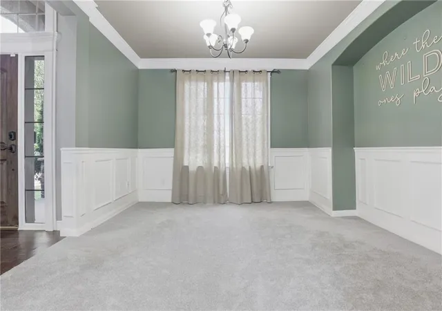 Photo 3 of Single family home for sale at 1502 Cross Crk Dr, Raymore, MO 64083 | MLS# 2628652 | Listing updated on 2026-09-14