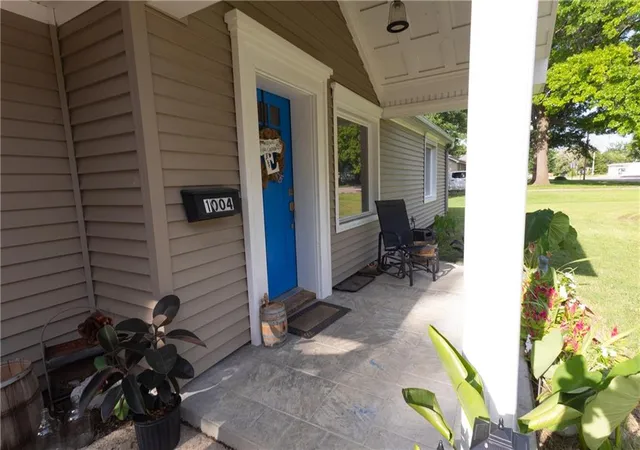4th image of 1004 E Main St, Cherryvale, KS 67335 | MLS# 2628670