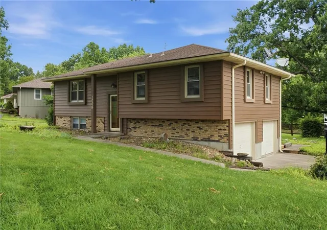 Homes for sale in Richmond, MO | N Garner St, Richmond, MO 64085 | MLS# 2628682