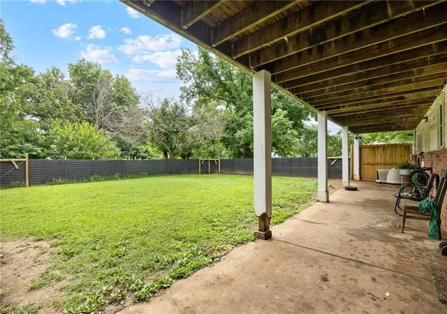 Homes for sale in Nevada, MO | 829 S College St, Nevada, MO 64772 | MLS# 2628703