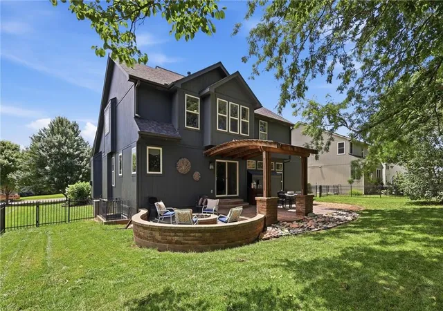 5th image of 4834 W 155Th Ter, Overland Park, KS 66224 | MLS# 2628706
