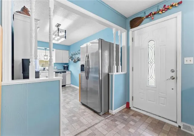 Photo 3 of Sale Pending at 121 Brent Rd, Belton, MO 64012 | MLS# 2628707 | Listing updated on 2026-09-03