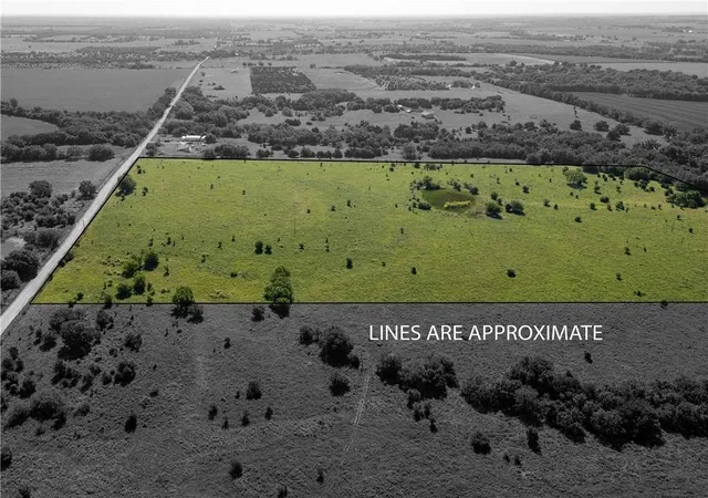 Homes for sale in Quenemo, KS | 134 Haskell Rd, Quenemo, KS 66528 | MLS# 2628715