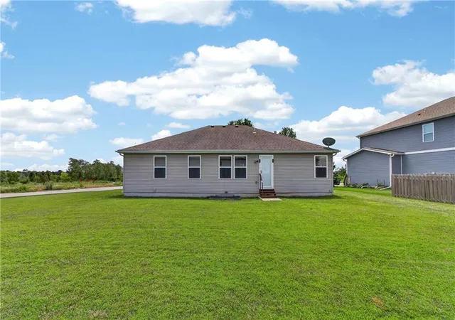 26th image of 1200 Sw Cornwall Rd, Lee's Summit, MO 64083 | MLS# 2628719