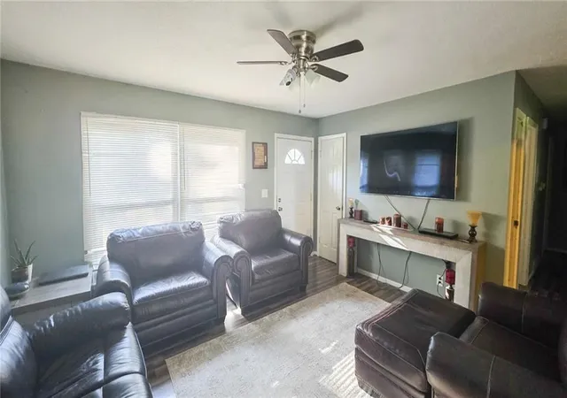 Photo 4 of Single family home for sale at 4216 S Cottage Ave, Independence, MO 64055 | MLS# 2628749 | Listing updated on 2026-08-24