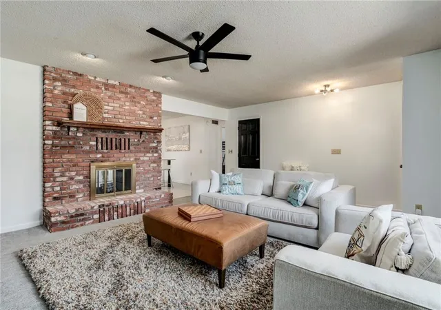 4th image of 7415 W 74Th St, Overland Park, KS 66204 | MLS# 2628752