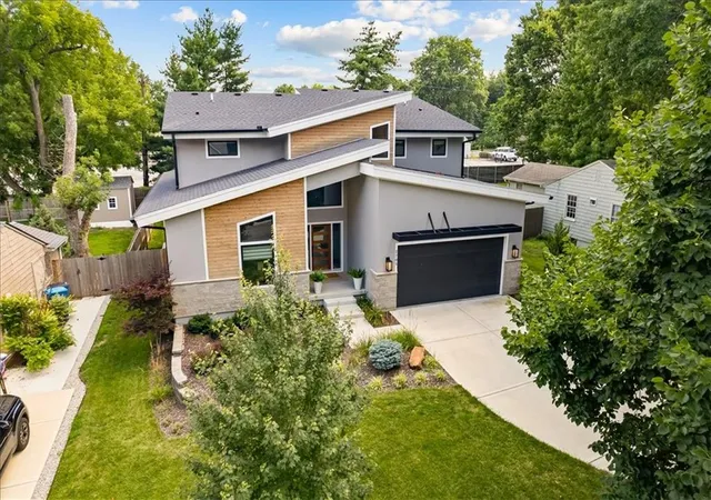 Single family home for sale at 2705 W 74th Street, Prairie Village, KS 66208 | MLS# 2628755