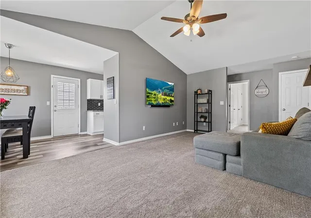 Homes for sale in Gardner, KS | 371 N Birch St, Gardner, KS 66030 | MLS# 2628758