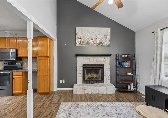 Photo 5 of Sale Pending at 112 E Frank St, Kearney, MO 64060 | MLS# 2628760 | Listing updated on 2026-08-12