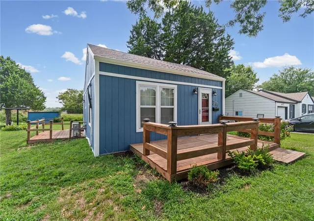 Photo 3 of Sale Pending at 311 Joseph St, Richmond, MO 64085 | MLS# 2628775 | Listing updated on 2026-08-29