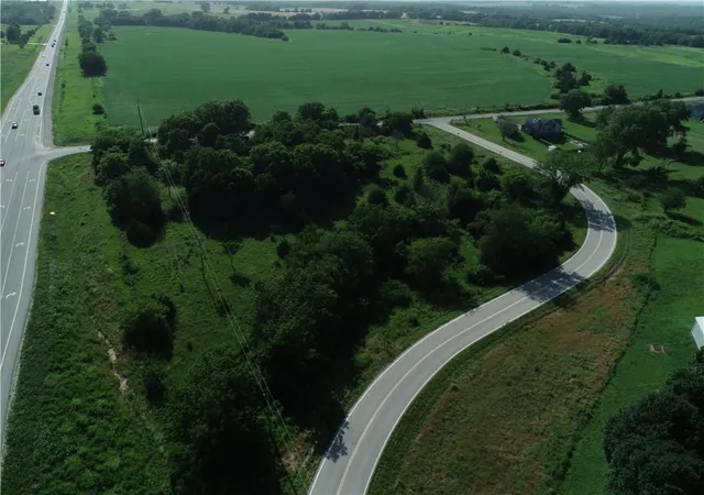 Homes for sale in Louisburg, KS | 27865 New Lancaster Rd, Louisburg, KS 66053 | MLS# 2628789